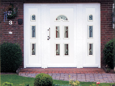 Вхідні пластикові двері ПВХ - велика ширина конструкції, Фото заповнення ПВХ з вітражем