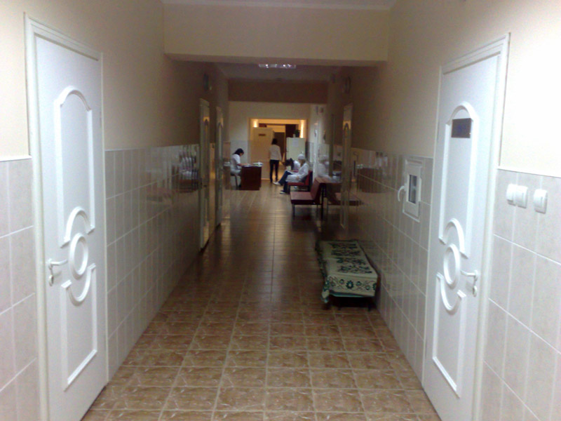 Медичні двері - коридор терапія